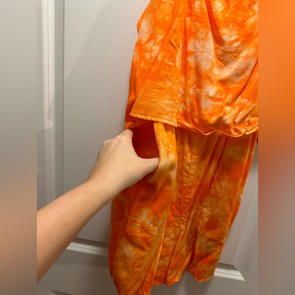 Bright orange tie dye Anthropologie romper. Amadi Emira Tie Dye Romper size S - Picture 8 of 10